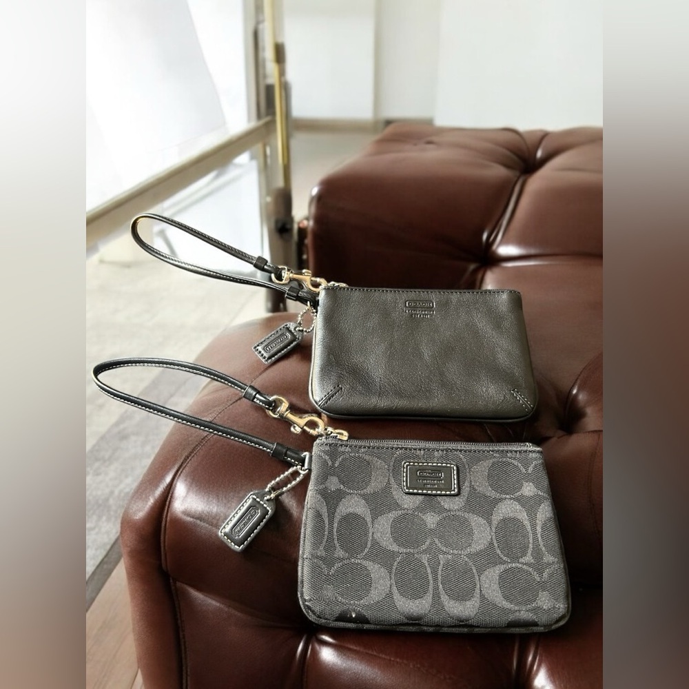 Coach Black Wristlet Set